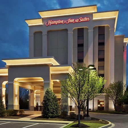 Hampton Inn & Suites Frederick/Fort Detrick Exterior photo